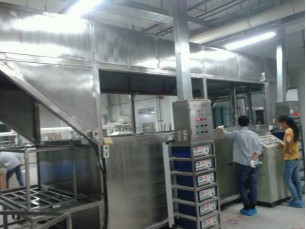 龍門懸臂吊轉(zhuǎn)運超聲波清洗機(jī)